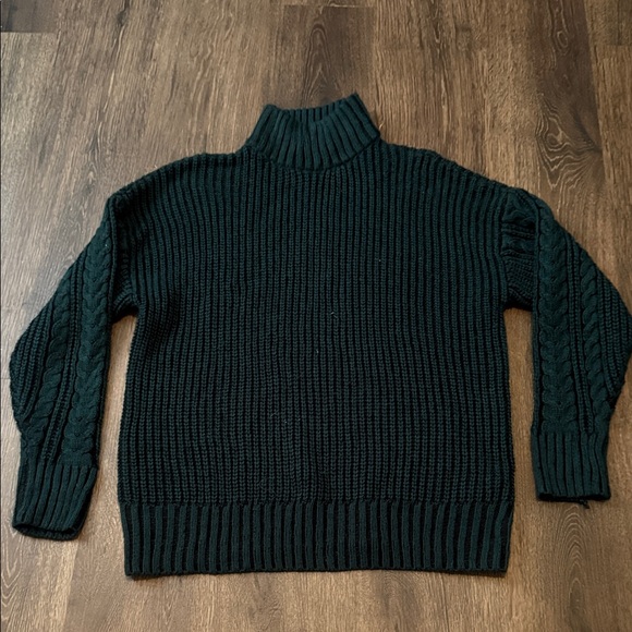Rock & Republic Deep Green Knit Sweater - Picture 1 of 3
